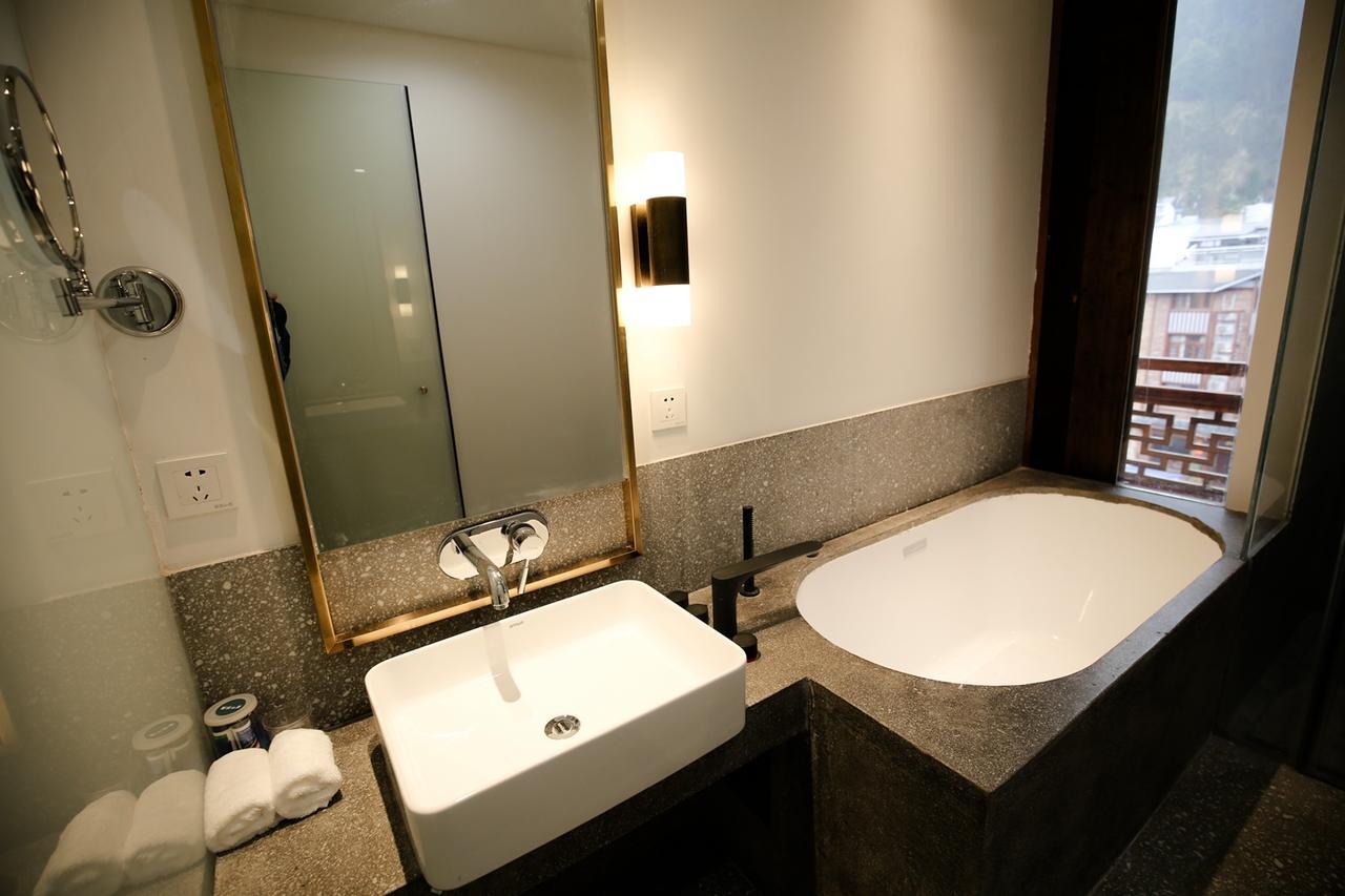 Suoxishanju Light Luxury Resort Hotel Чжанцзяцзе Екстер'єр фото