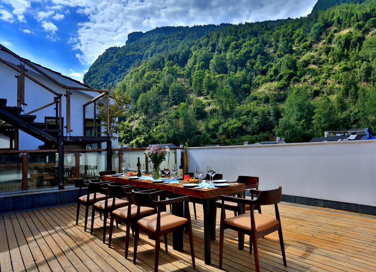 Suoxishanju Light Luxury Resort Hotel Чжанцзяцзе Екстер'єр фото